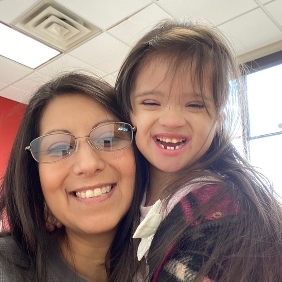 Meet your Posher, Melanie - Picture 1 of 1